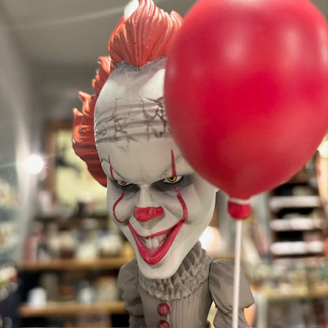 NECA® Head Knockers "Pennywise"