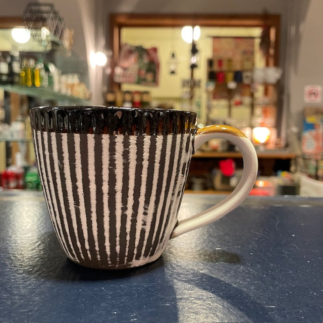 Ceramic Mug "Ameiro Stripe"