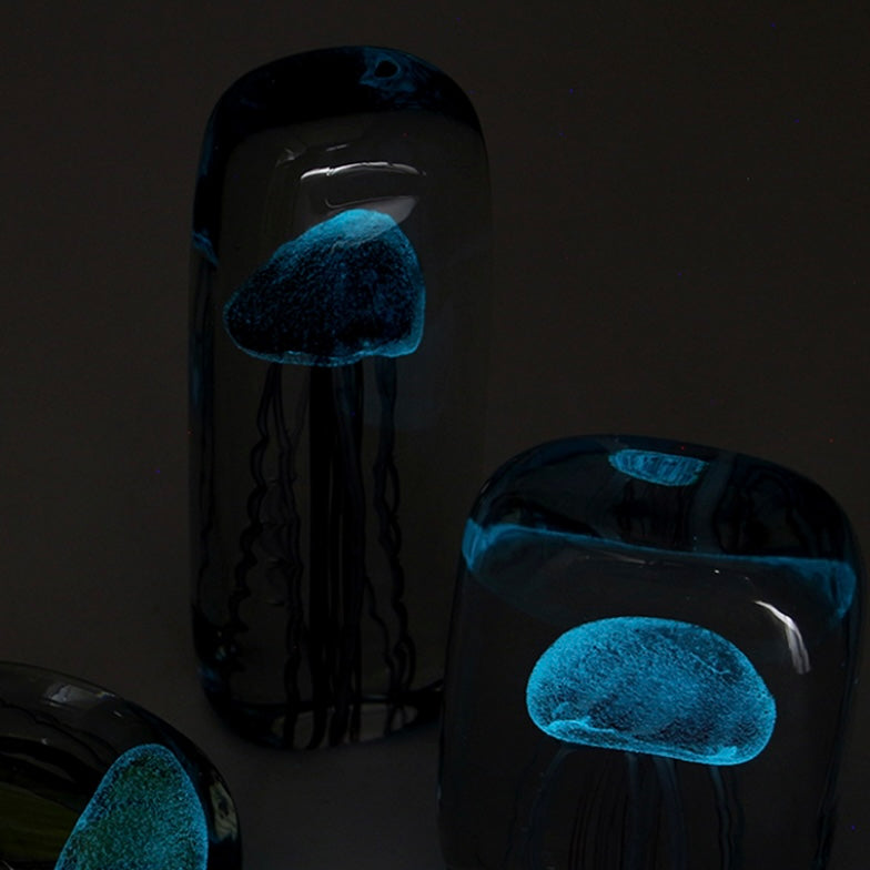 Jellyfish Twisted Leg Glass Object