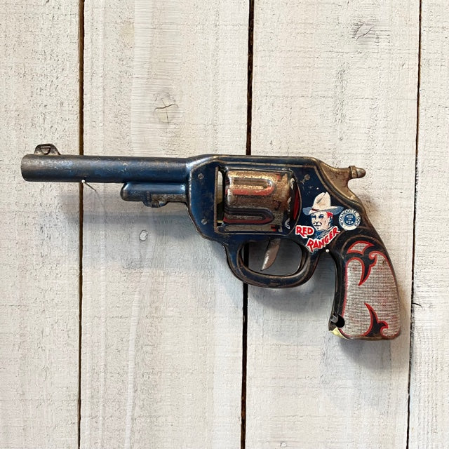 Wyandotte Toy "Red Ranger Clicker Pistol"