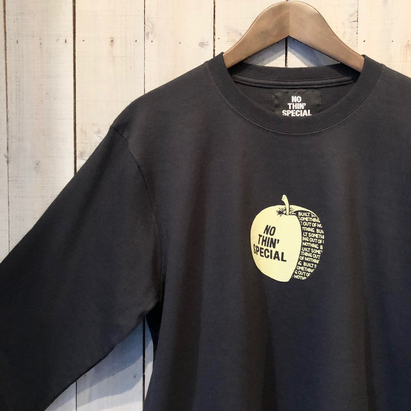 NOTHIN'SPECIAL NYC "APPLE" Long Sleeve