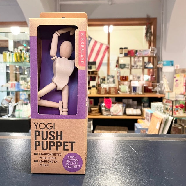 YOGI Push Puppet