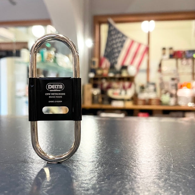 CDW ”DELTA Carabiner Key Ring” – ROUGH&RAW