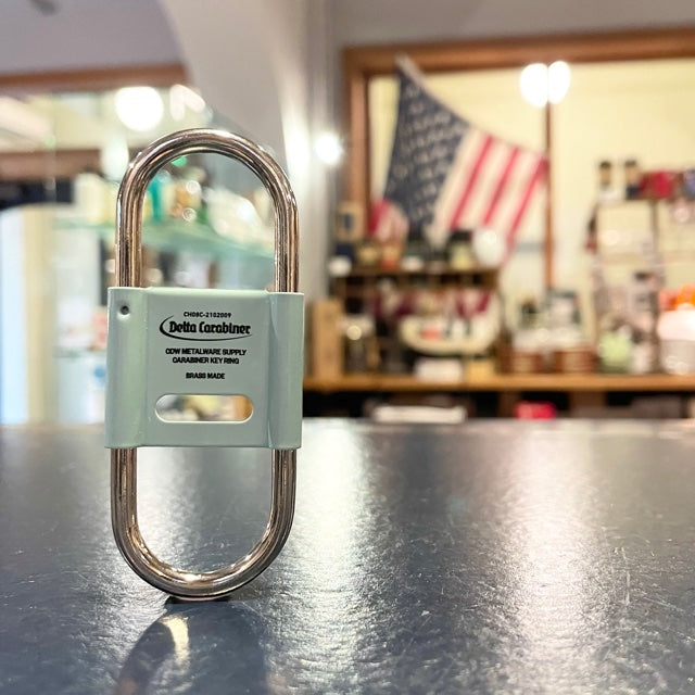 CDW ”DELTA Carabiner Key Ring” – ROUGH&RAW